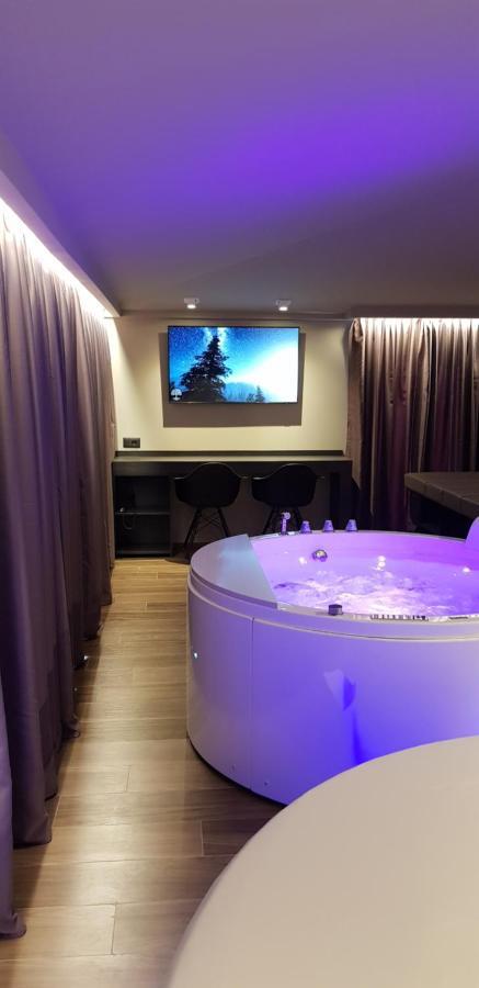 Leoni Hotel & Private Spa Чита' Сант'Анджело Екстериор снимка